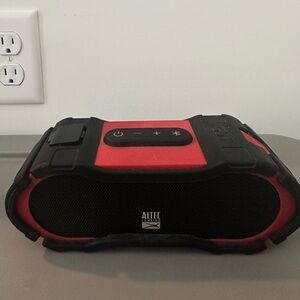 Altec Lansing Bluetooth and AUX Portable Speaker